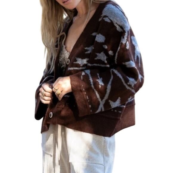 Pol Oversized Cropped Stars Cardigan | Brown | Women’s L | Cozy Fall Vibes - Picture 5 of 11
